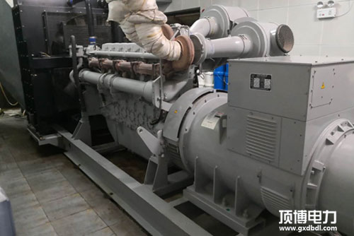 1000KW帕金斯广西顶博发电机组制造